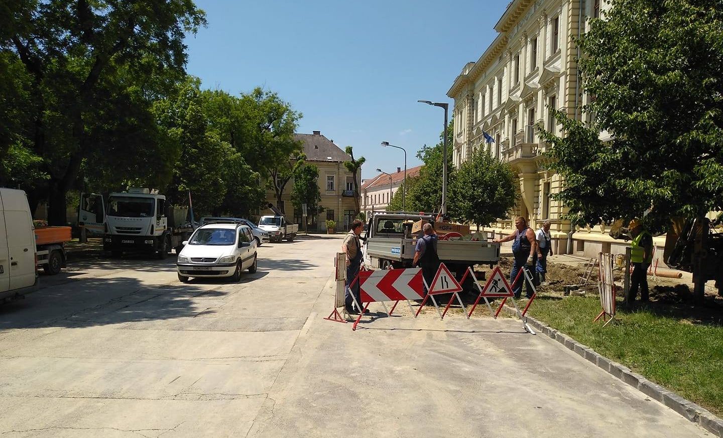 Jövő héten végeznek az eltörött 400mm-es vízvezeték helyreállításával